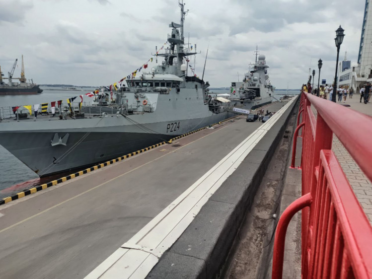 Корабли НАТО прибыли в одесский порт