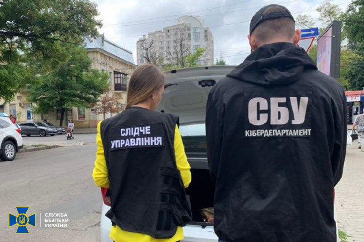СБУ в Одессе разоблачила группу мошенников
