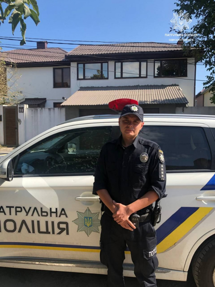 Одеські патрульні врятували жінку 