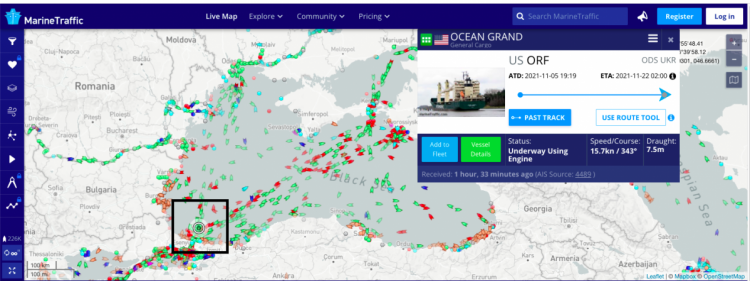 Судно з новими катерами ВМСУ увійшло до Чорного моря