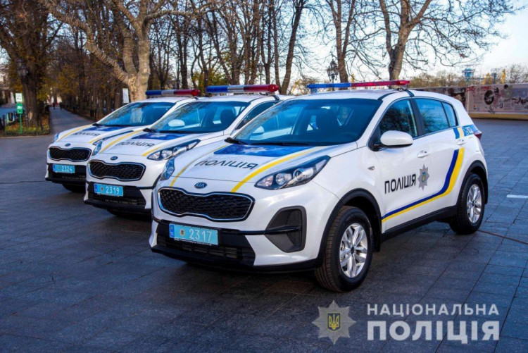 Шерифи Одещини отримали нові автівки і спорядження 