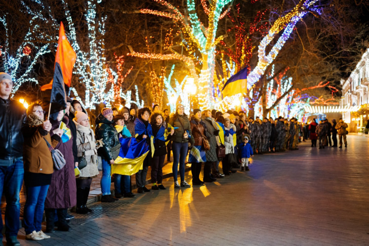 Цепь единства на Приморском