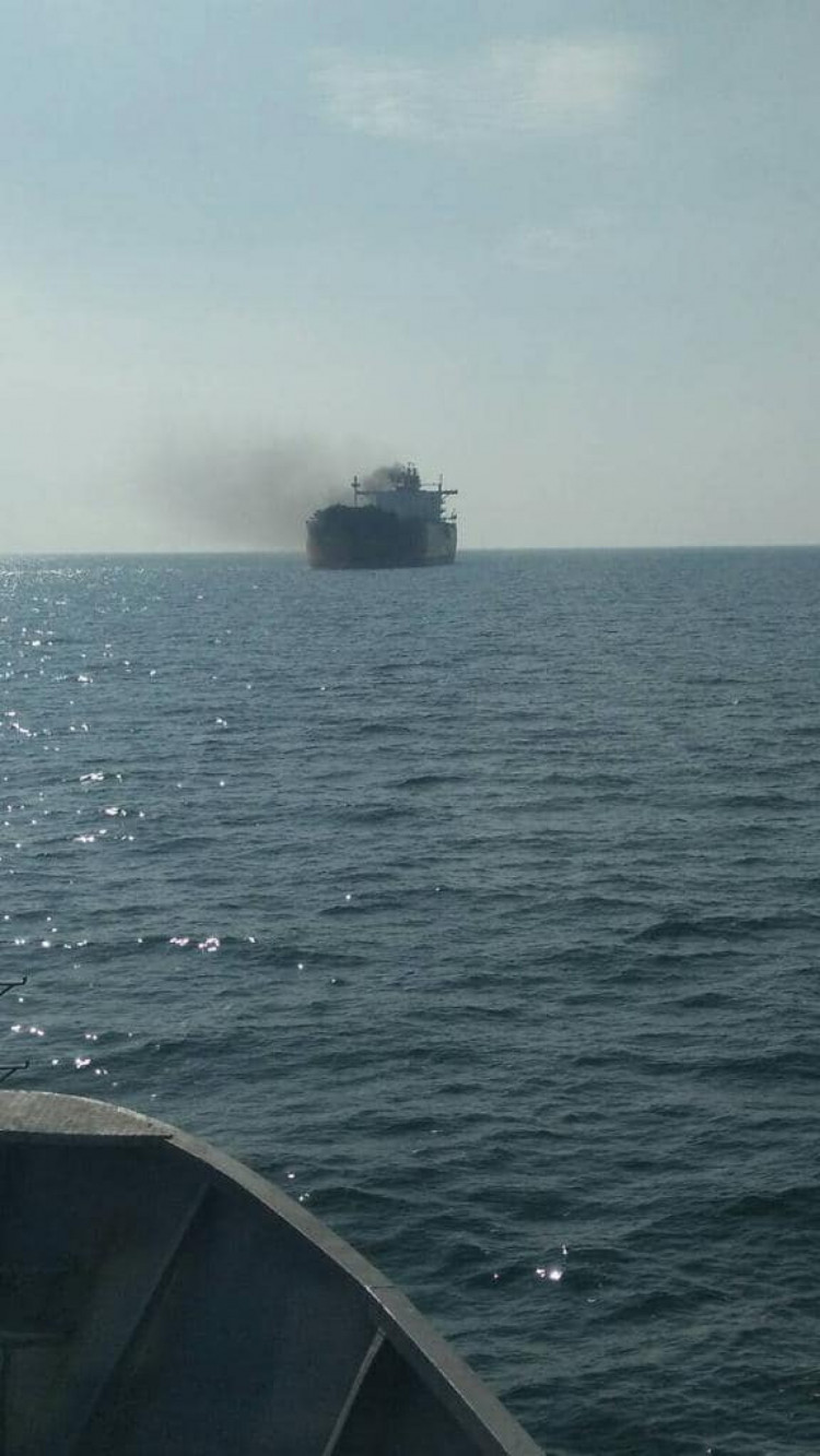 Вблизи порта в Одесской области россияне подбили румынский корабль